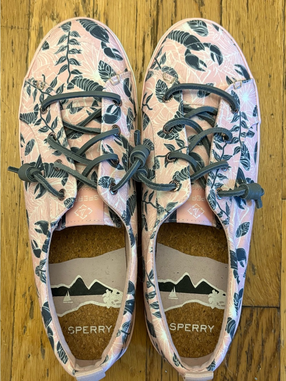 NWOT Sperry Pink Lobster Women's Sneakers